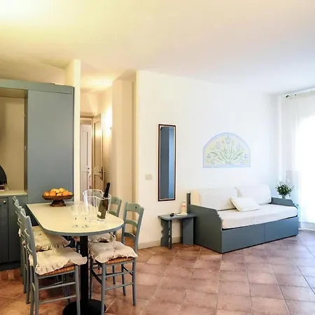 Apartamento Coastal Retreat In *