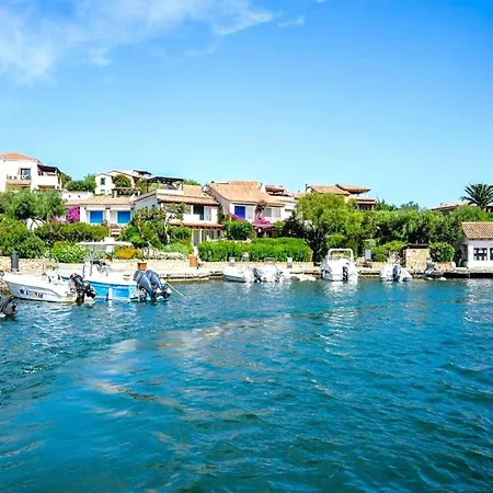 Coastal Retreat In Apartamento Porto Rotondo
